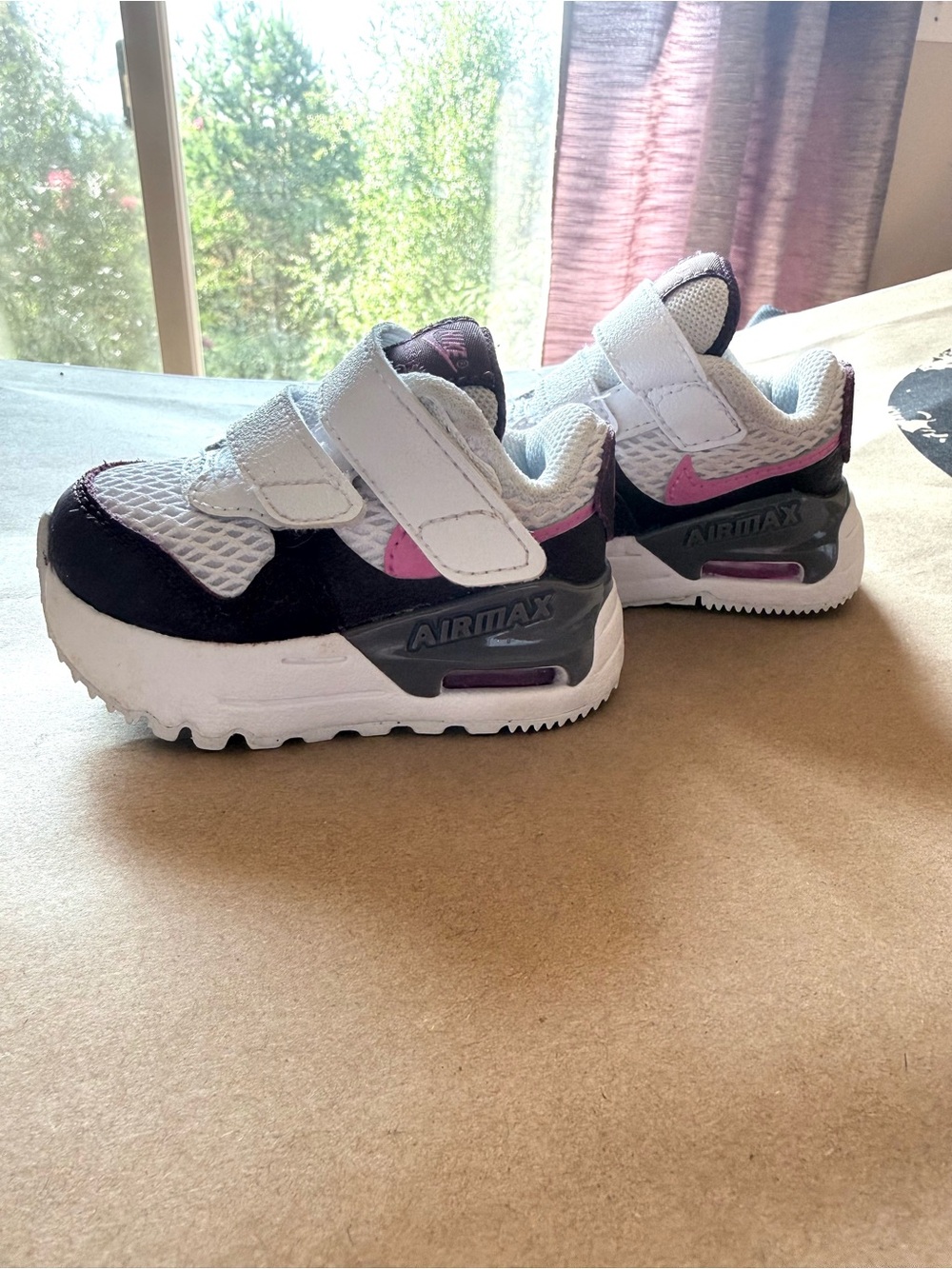 Nike Baby 2c White, Plum and Pink Air Max Velcro Sneakers